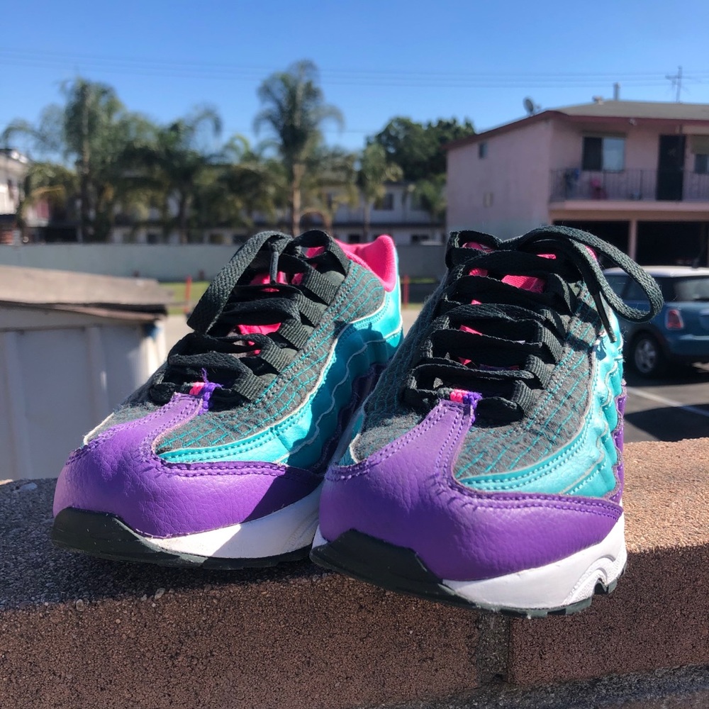 Air Max 95 Green Cabana size 4.5 in youth